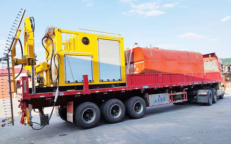 Fully automatic tunnel cleaning system