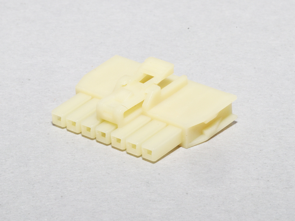 Crimp Housings
