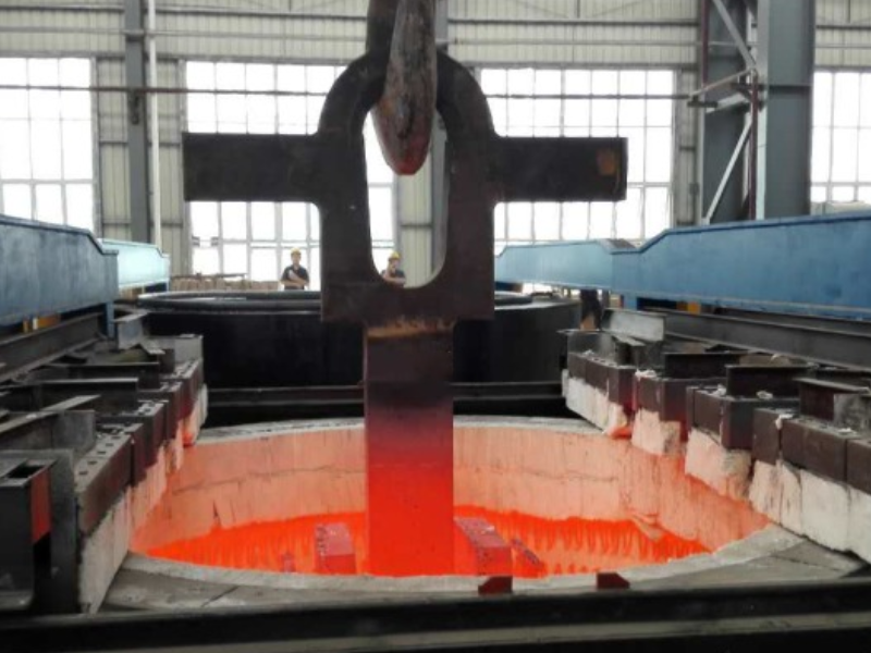 Quenching Furnace for the Shipbuilding Industry