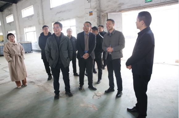 湖南工业大学副校长何杰到我公司调研