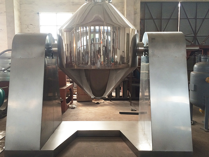 Double cone vacuum dryer