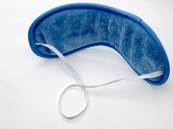 How to use the steam eye mask, 4 steps to protect and nourish your eyes
