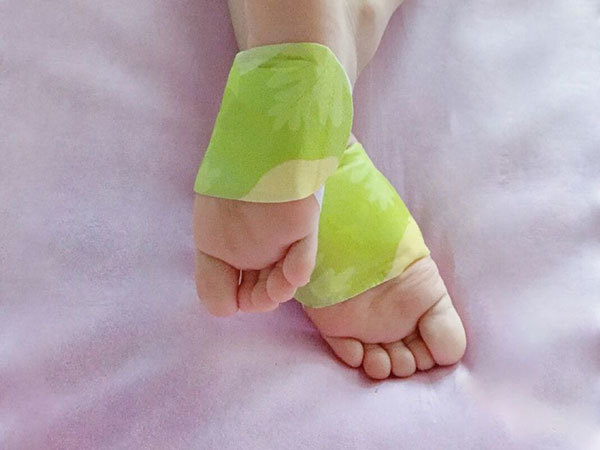A journey of a thousand miles begins with a “foot”: hot compresses are important!