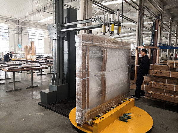 New door and window packaging machine
