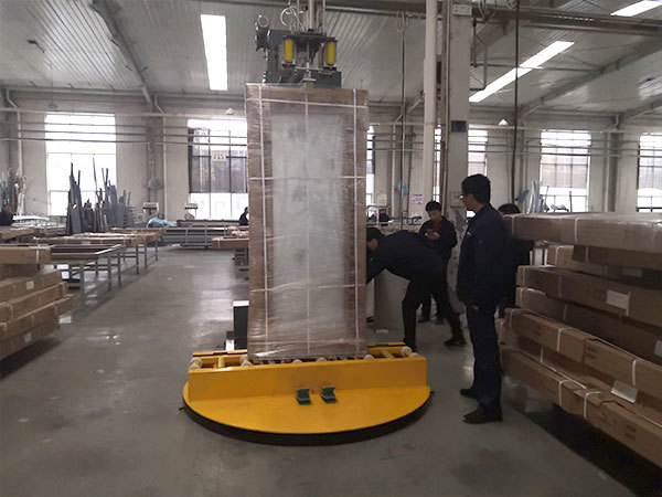 New door and window packaging machine
