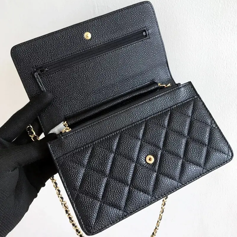 Elevate Your Style with the Woc Fashion Simple Square Bag: A Must-Have for Professionals