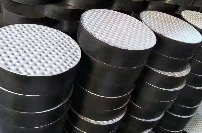 Oil resistant rubber plate testing, how is it different from ordinary plates