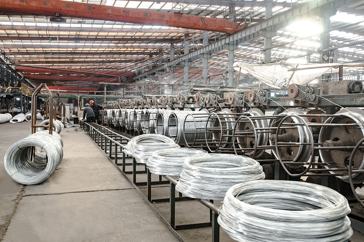 Galvanized wire workshop