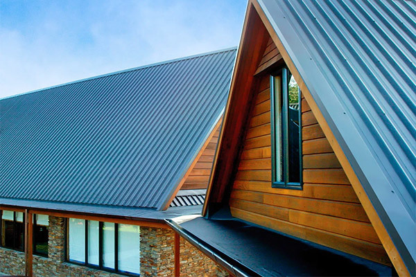 Colored corrugated board