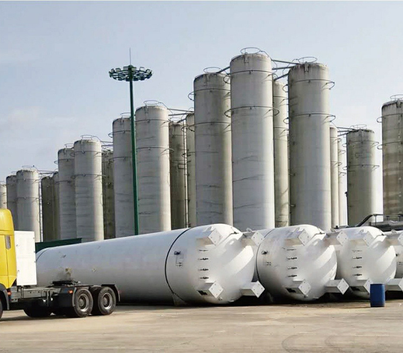 Vacuum Storage Tanks