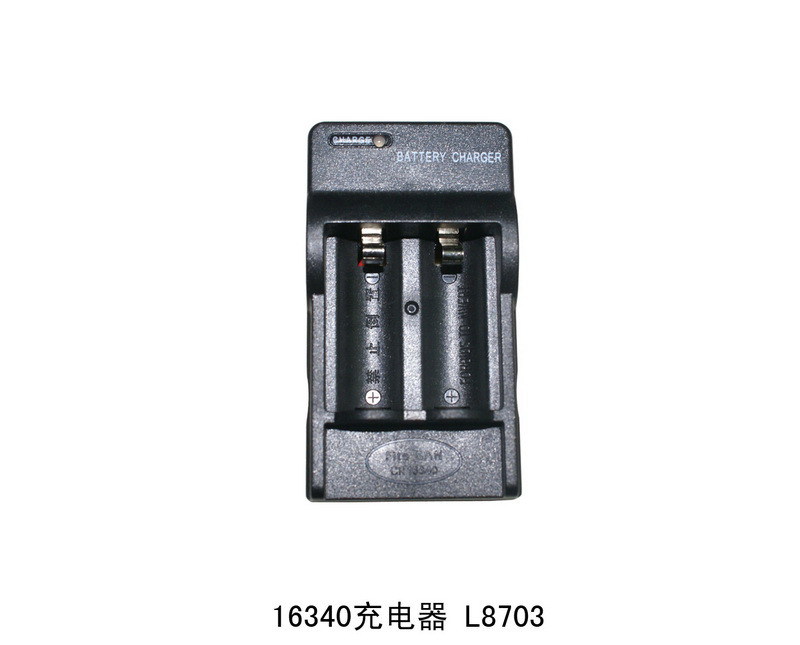 Cargador L8703 16340
