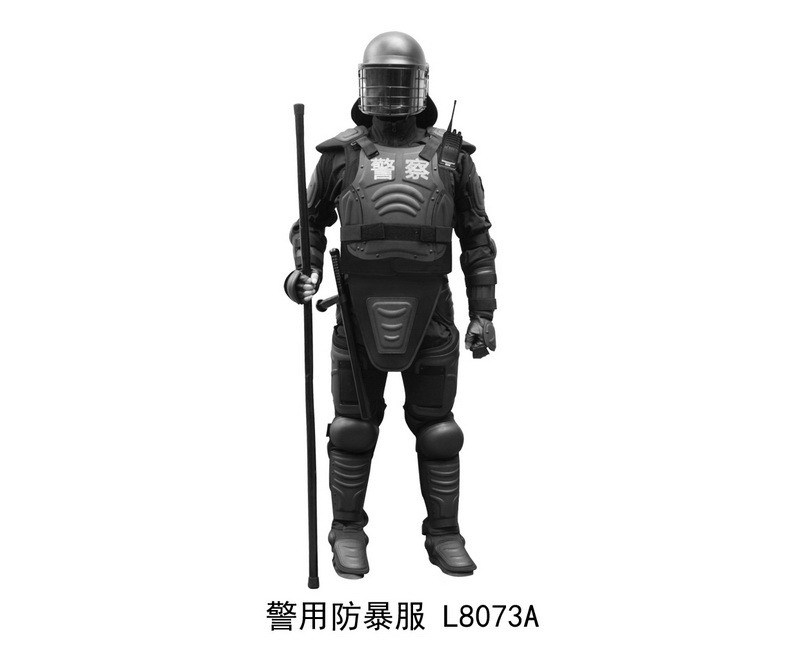 L8073A policía con equipo antidisturbios (chino)