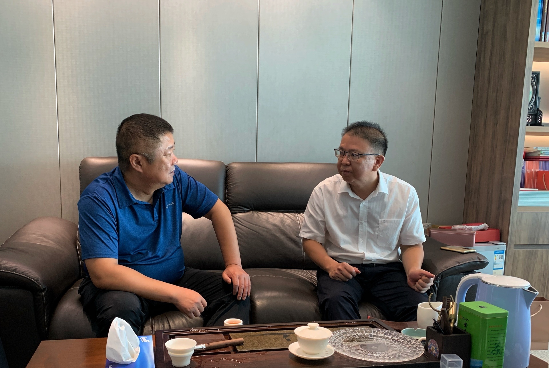 加強交流、深化合作——王毅董事長應邀前往紫金礦業(yè)考察交流