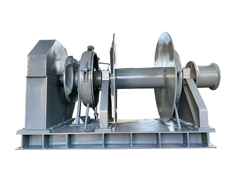 Hydraulic windlass