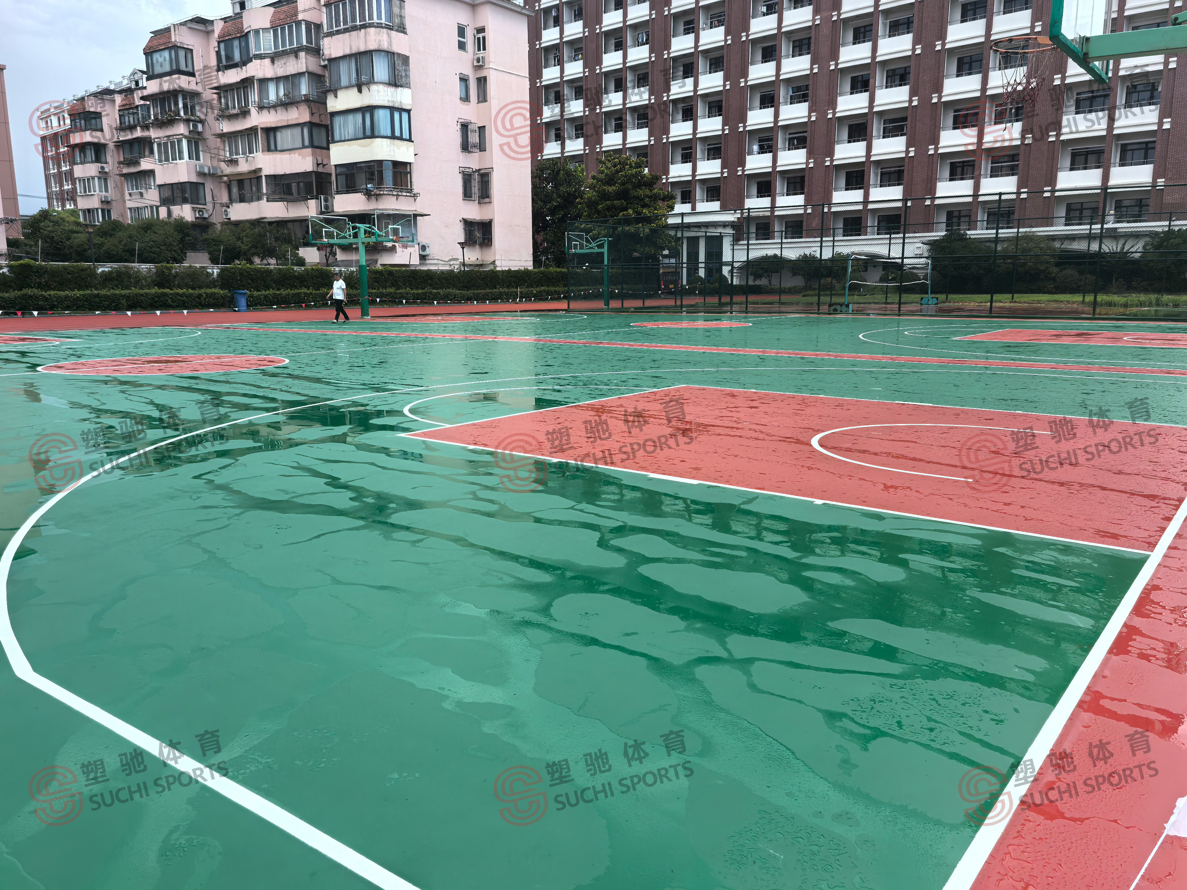复旦中学（西部校区）—硅PU球场