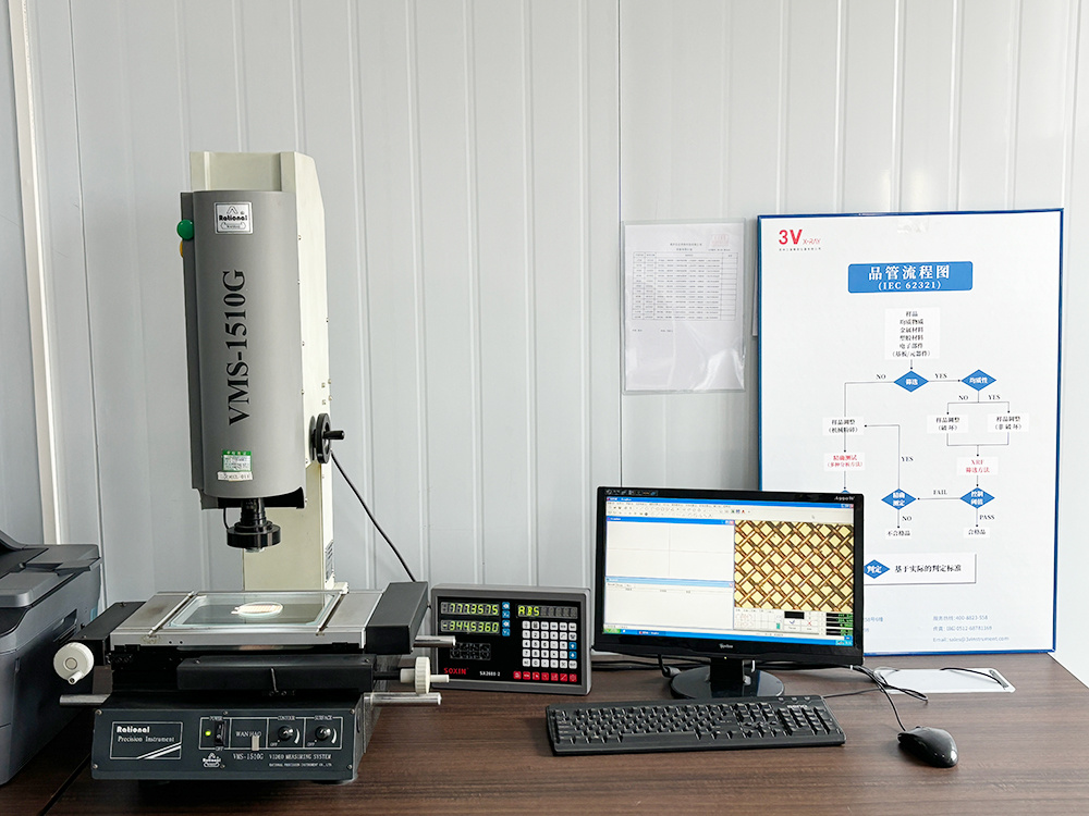 Two-dimensional: Silk diameter and pore diameter detection