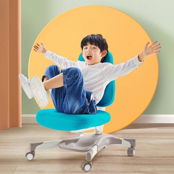 A6 Plus Kids Ergonomic Design Chair Seat Smooth Rolling Wheels Study Chair