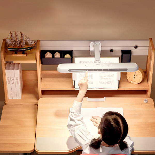 Unlocking the Benefits of Dimmable Smart Lamps for Modern Interiors