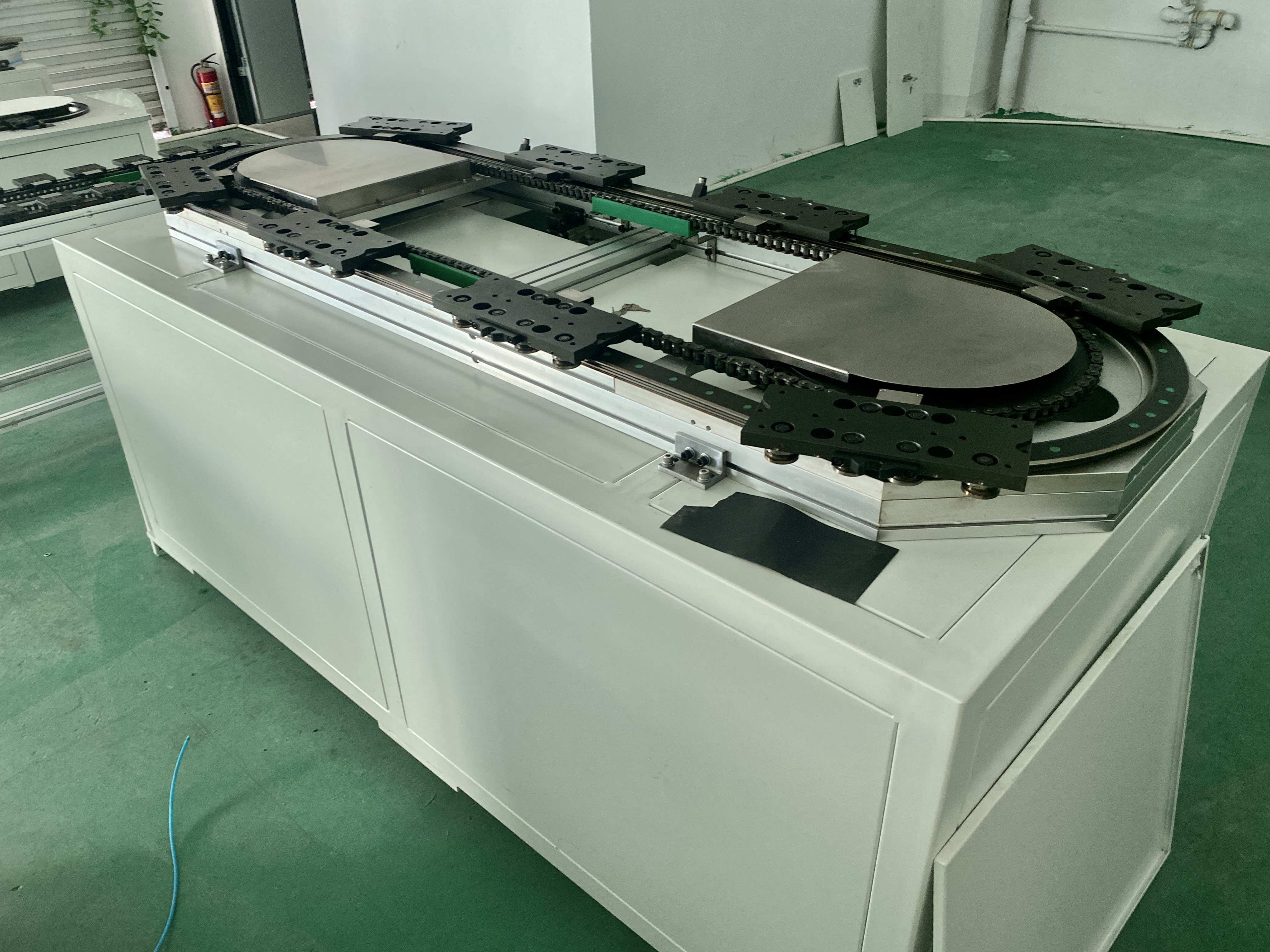 Understanding the Benefits of Precision Circular Conveyors in Industrial Applications