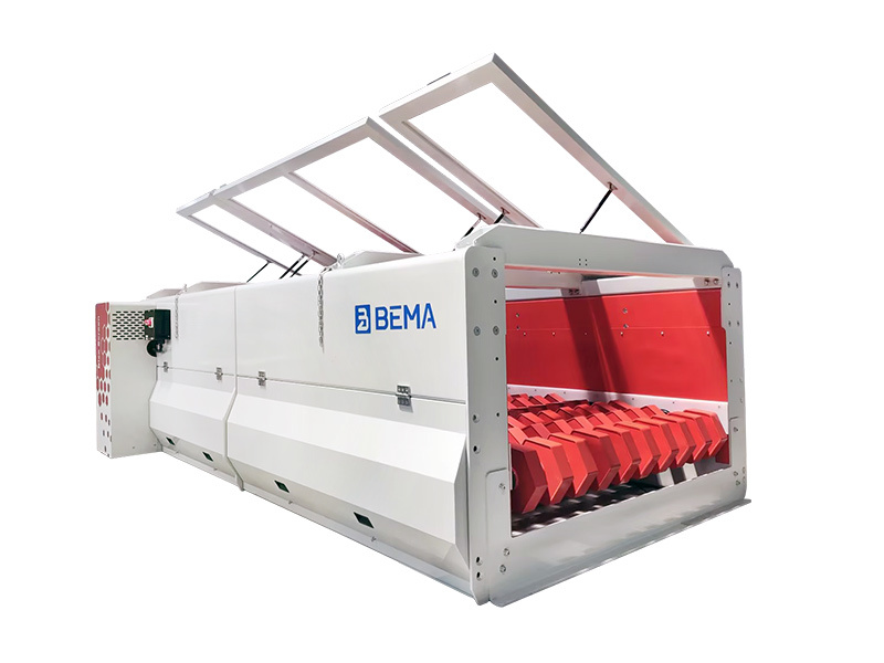 Textile recycling shredder