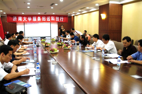 “濟南大學服務招遠科技行”順利進行