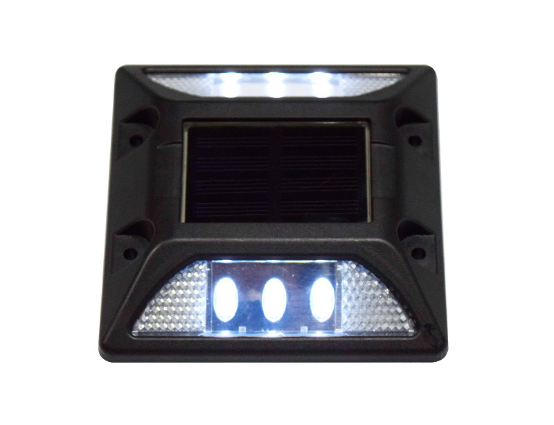 SOLAR DOCK LED LIGHT SRD-618