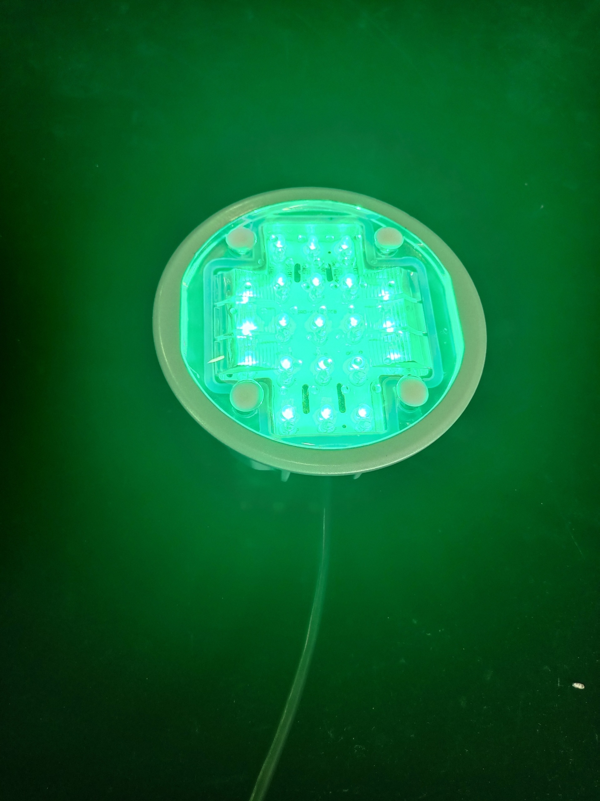人行横道红绿灯同步道钉SRD-613-24V
