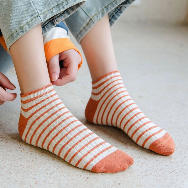 Women's socks
