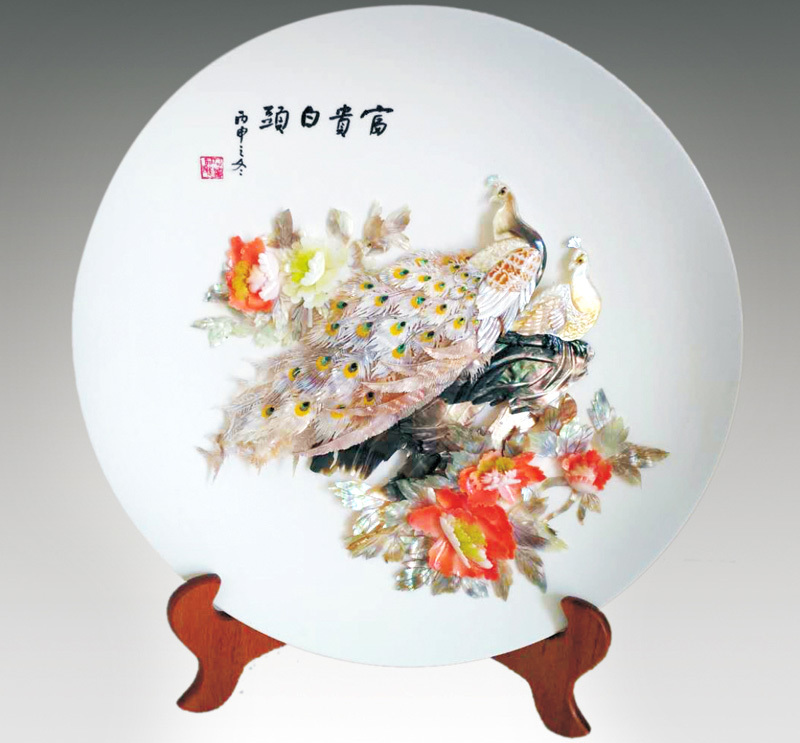 《富貴白頭》漆盤浮雕