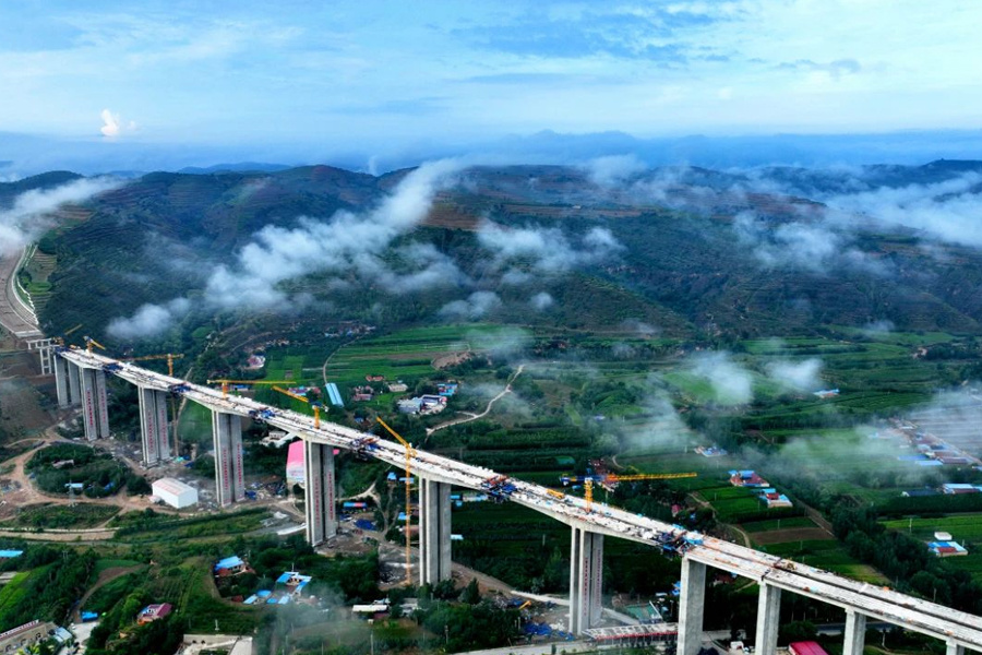 China Railway 21st Bureau Yin Kun Ren Wan Ruhe Bridge (65 118 64)m (steel structure 4200 tons)