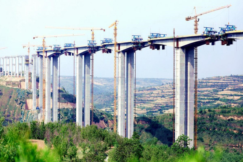 Cloud rail, air rail and smart rail: three futures of urban transportation Cloud rail, air rail and smart rail: three futures of urban transportation