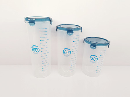 密封食品储存容器，带锁盖
