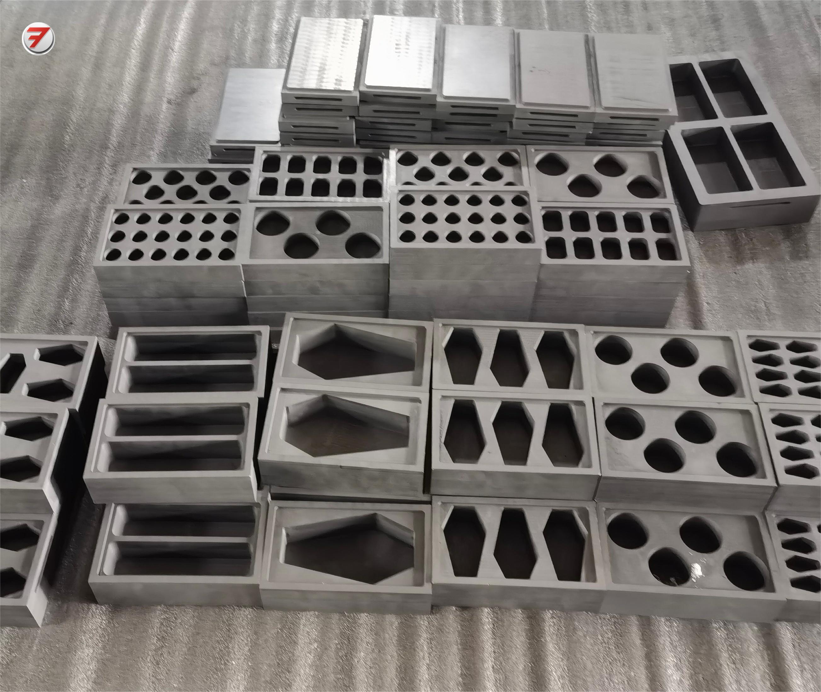 MOLDED GRAPHITE