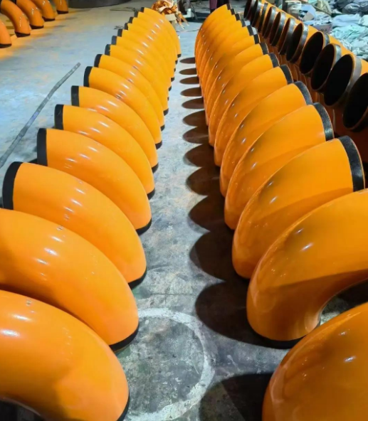 Plastic-coated elbow pipe