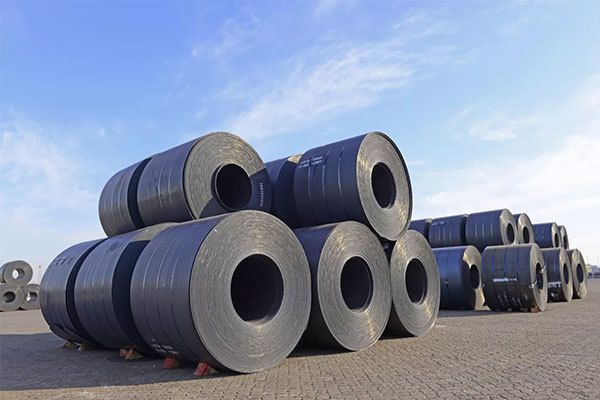 Special advantage of carbon steel rolls