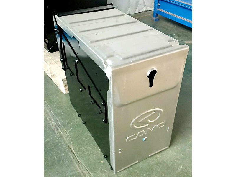 重(Zhong)卡(Ka)立(Li)式(Shi)电(Dian)瓶(Ping)箱(Xiang)
