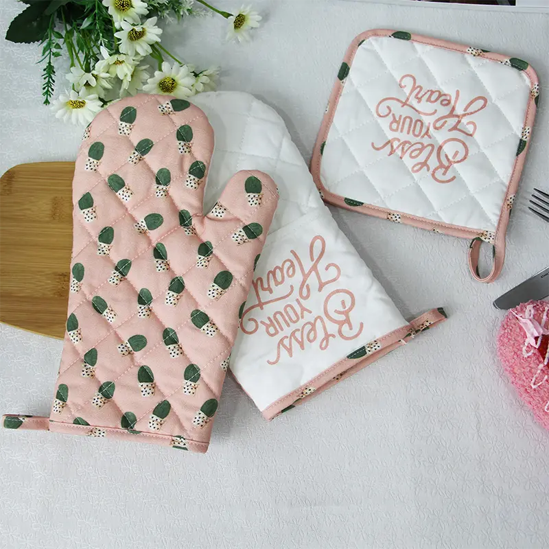 Oven mitts Oven mitts