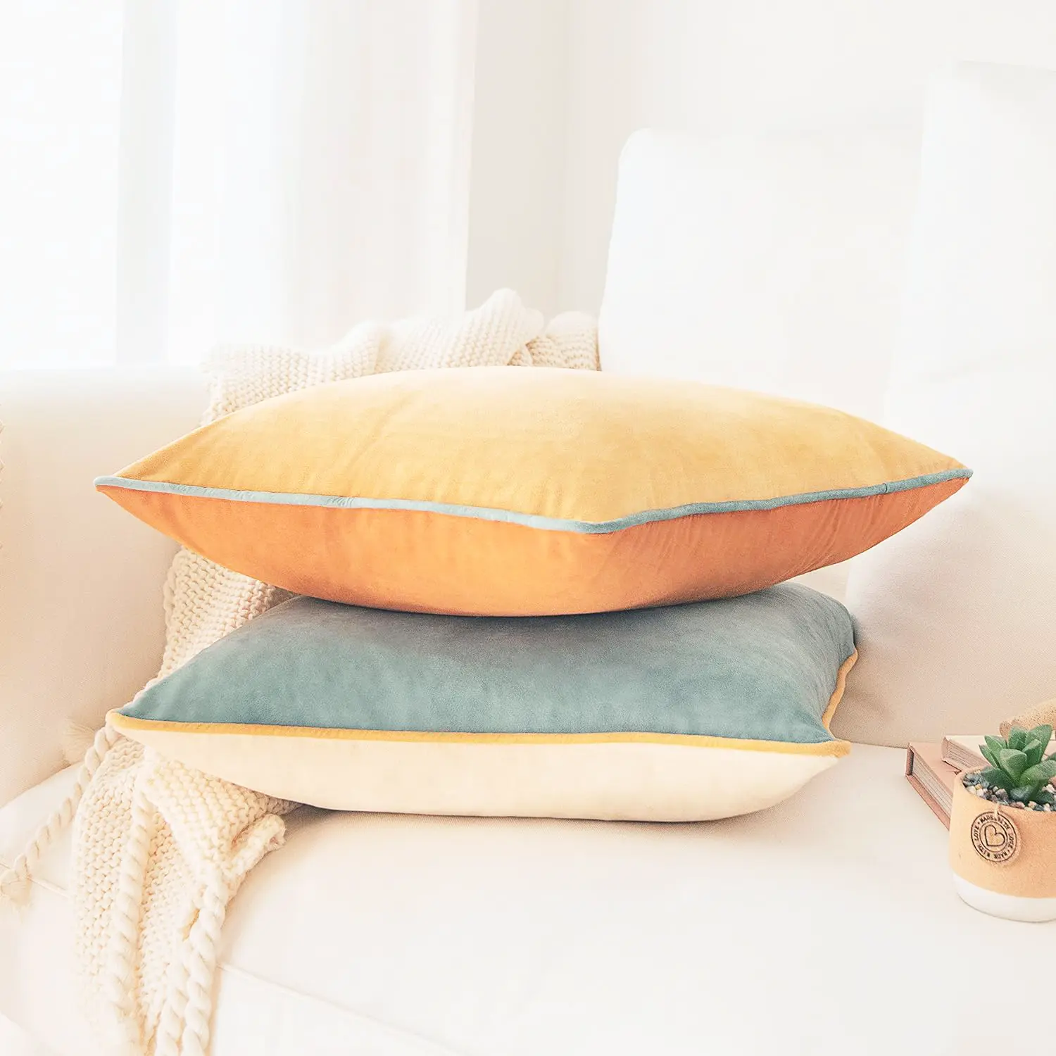 Cushion Cushion