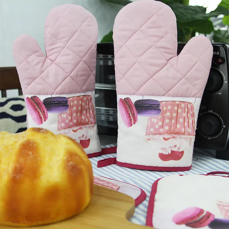 Oven mitts