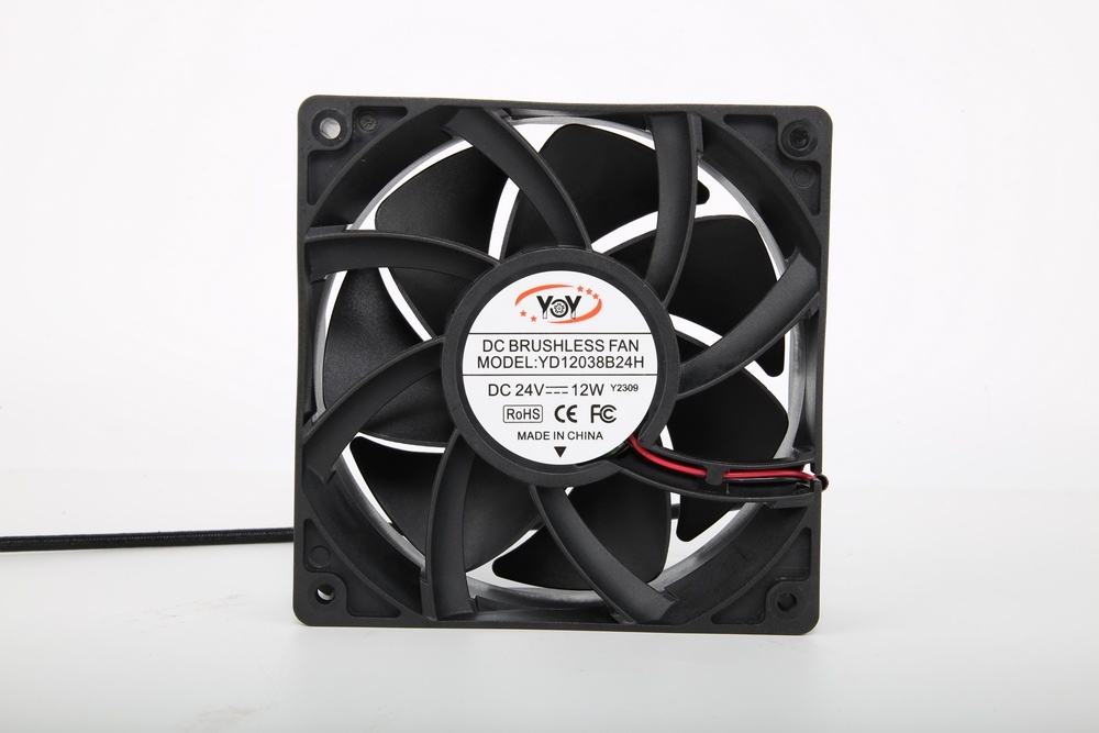 12038 two-wire 24V fan