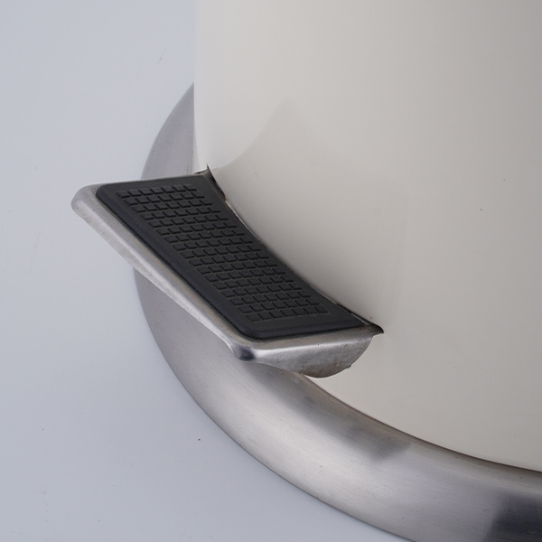 3/5/12/20/30L Ball Lid Pedal Trash Bin
