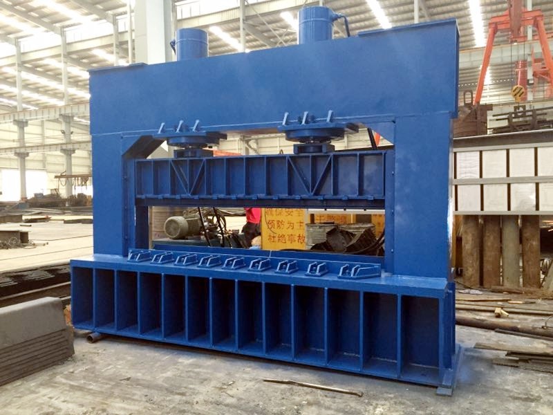 Homemade gantry hydraulic press Homemade gantry hydraulic press