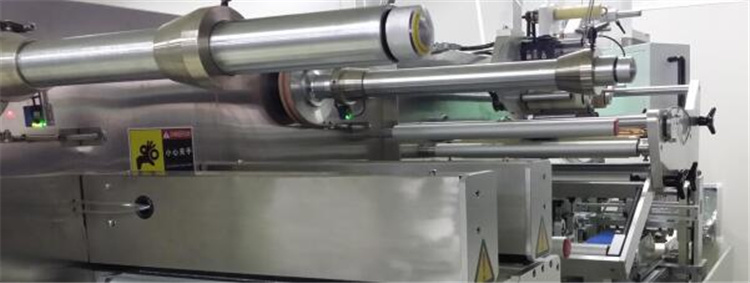 High speed wet tissue production line cheap price baby wet wipes folding machine HY-2800