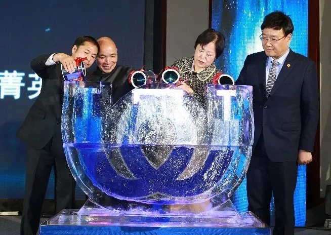 心无旁骛做实业，励精图治固基业