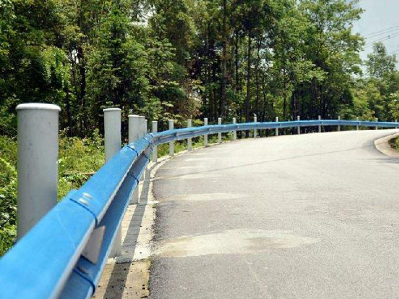 鄉(xiāng)村公路護欄