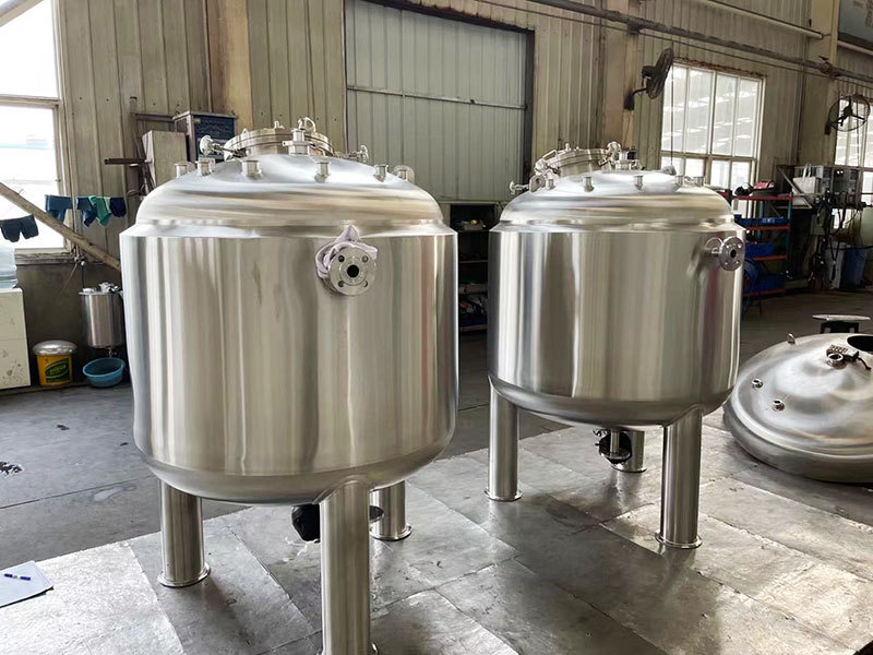 Jacket Manufacturing Tank