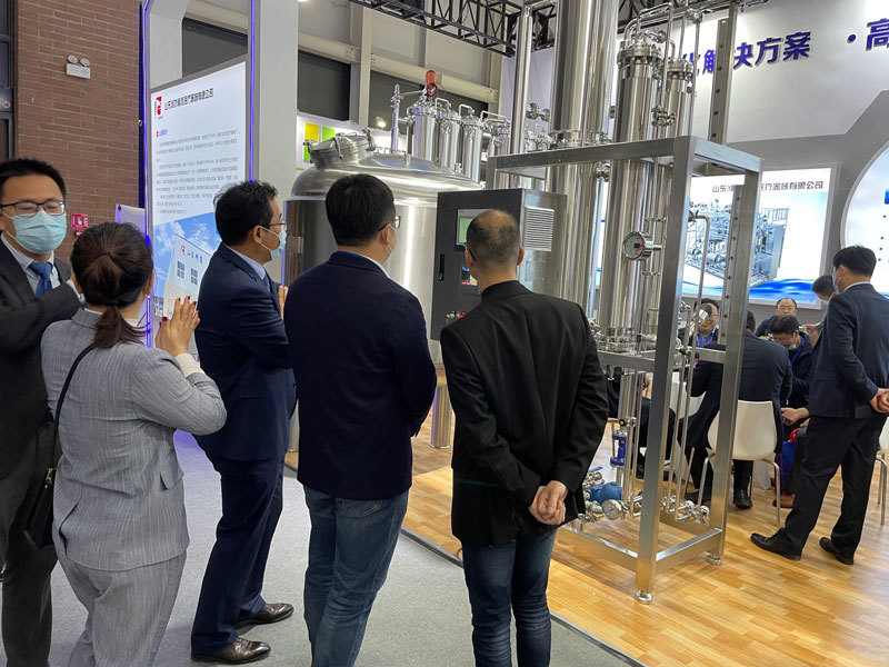 Distilled water production line for injection