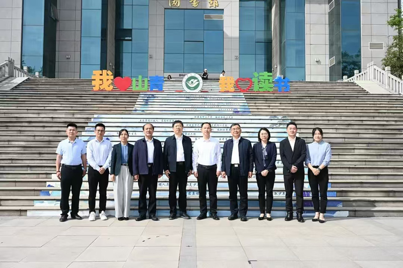 董事长邵星之参加“海右人才驻济高校行”活动，分享创业故事点燃学子热情