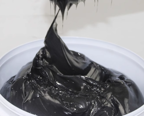 Solid lubricant additives