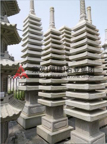 十三层塔